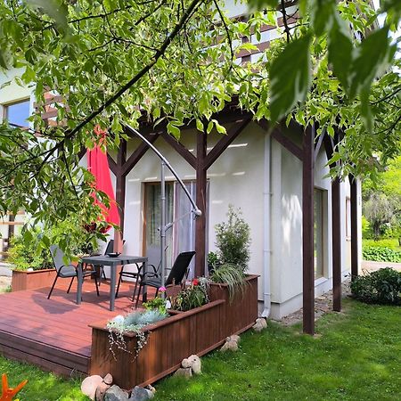 Flip-Flops Apartment Jurmala With Free Parking ภายนอก รูปภาพ