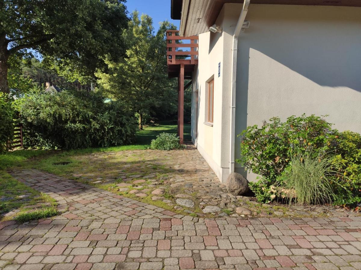 Flip-Flops Apartment Jurmala With Free Parking ภายนอก รูปภาพ