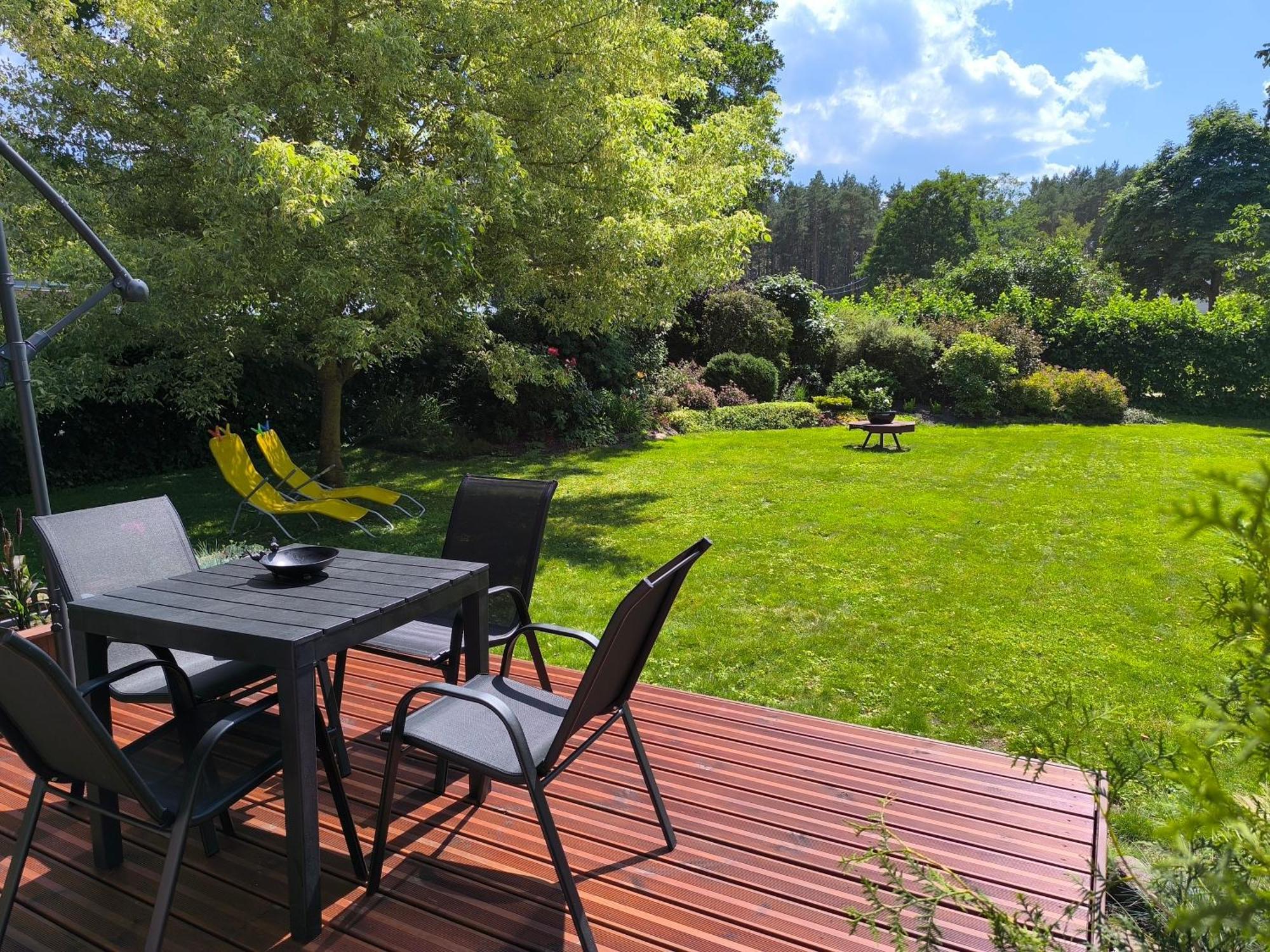 Flip-Flops Apartment Jurmala With Free Parking ภายนอก รูปภาพ
