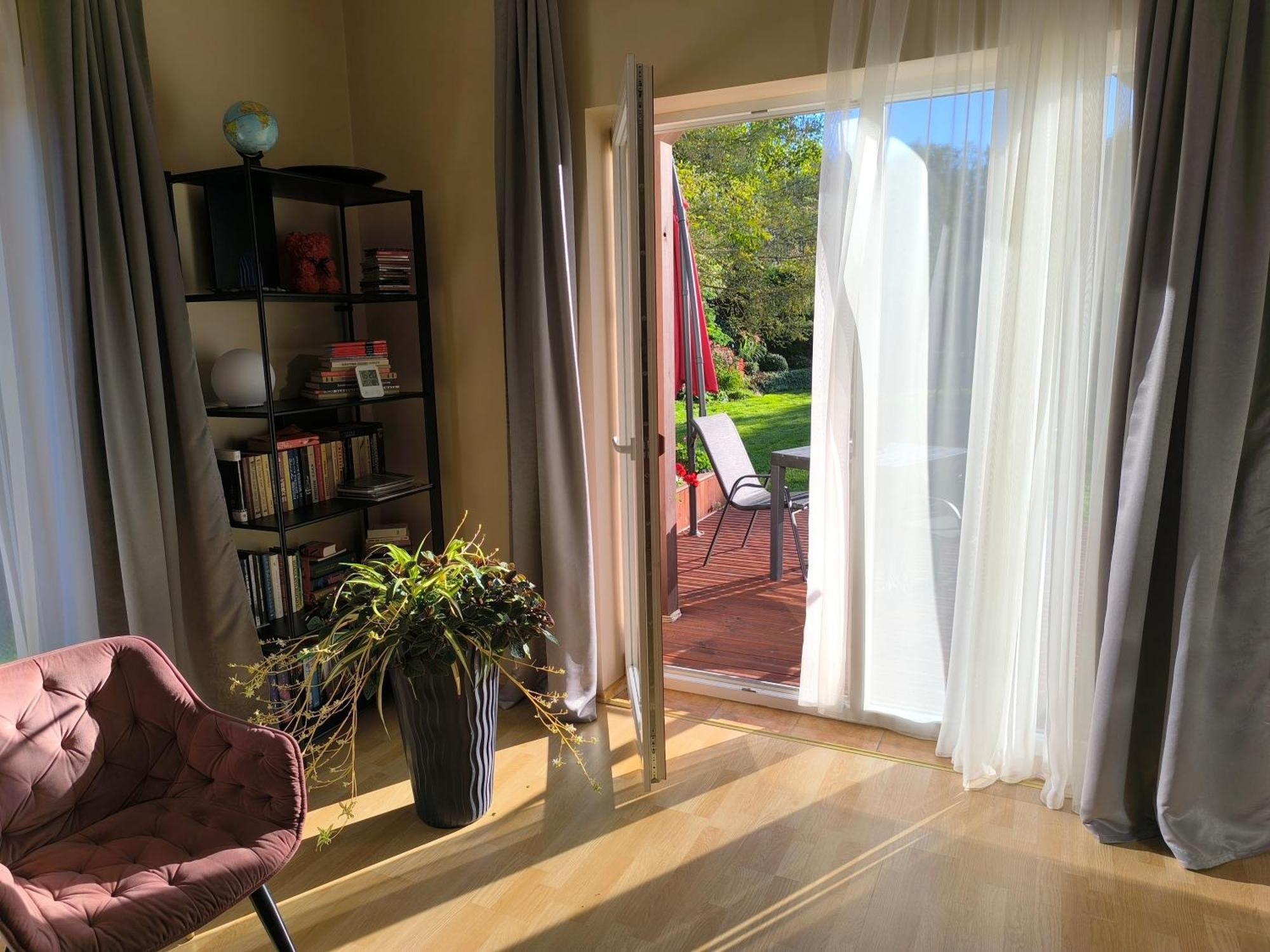 Flip-Flops Apartment Jurmala With Free Parking ภายนอก รูปภาพ